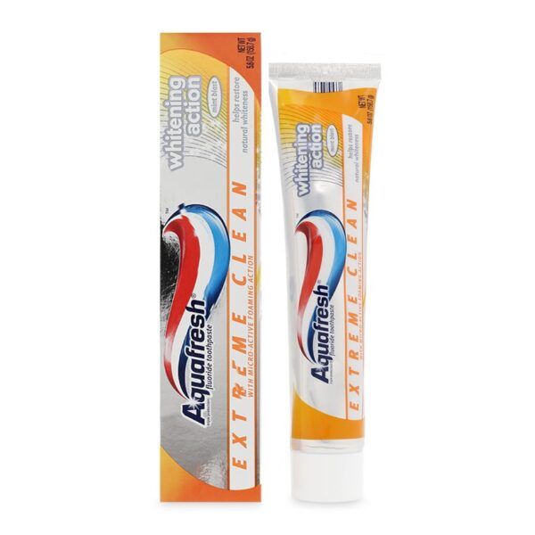 Kem đánh răng Aquafresh Extreme Clean Whitening Action 158,7g